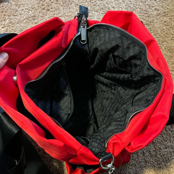 Steve Madden Diaper/Weekender Bag - Picture 7 of 7